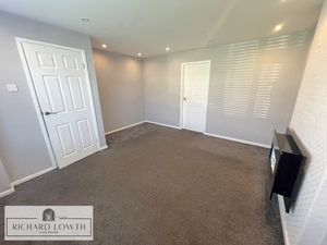 Lounge- click for photo gallery